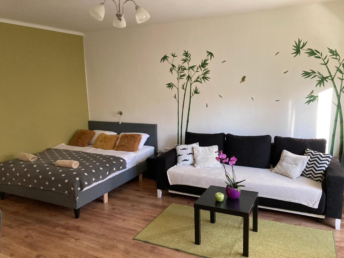 Like Apartman Eger Exterior foto