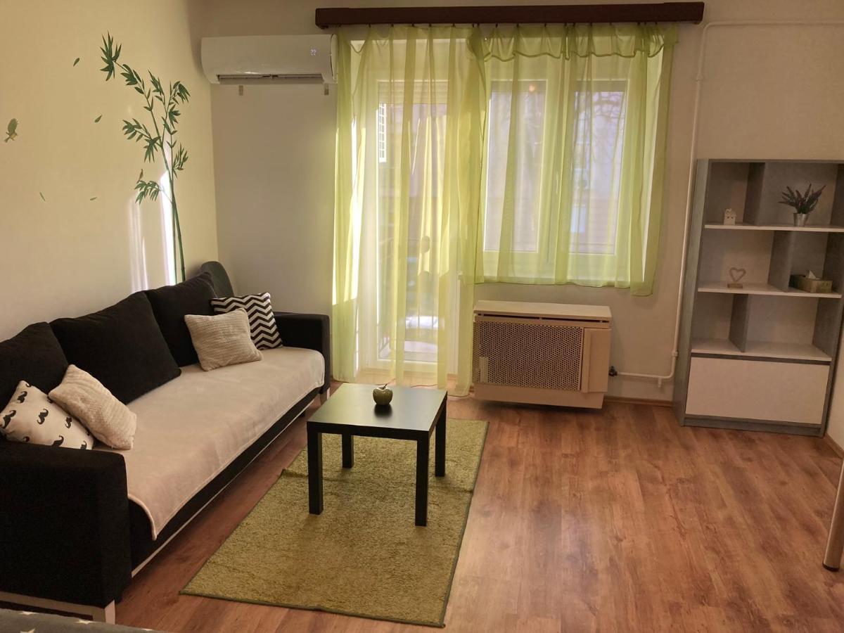 Like Apartman Eger Exterior foto
